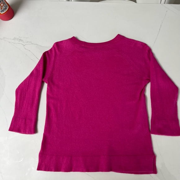 Pink sweater - Picture 2 of 6